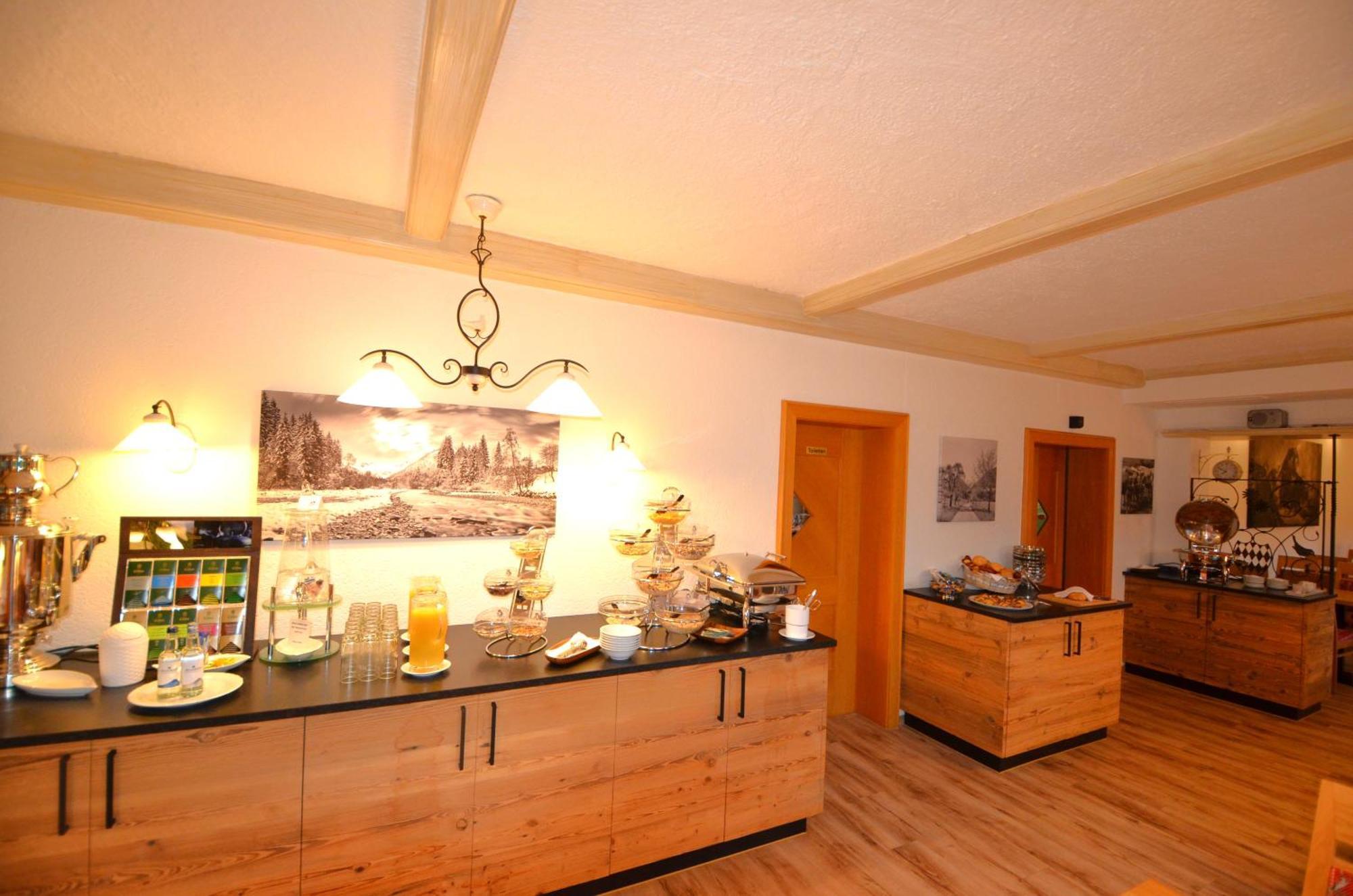 Hotel Cafe Fuggerhof Oberstdorf Zewnętrze zdjęcie