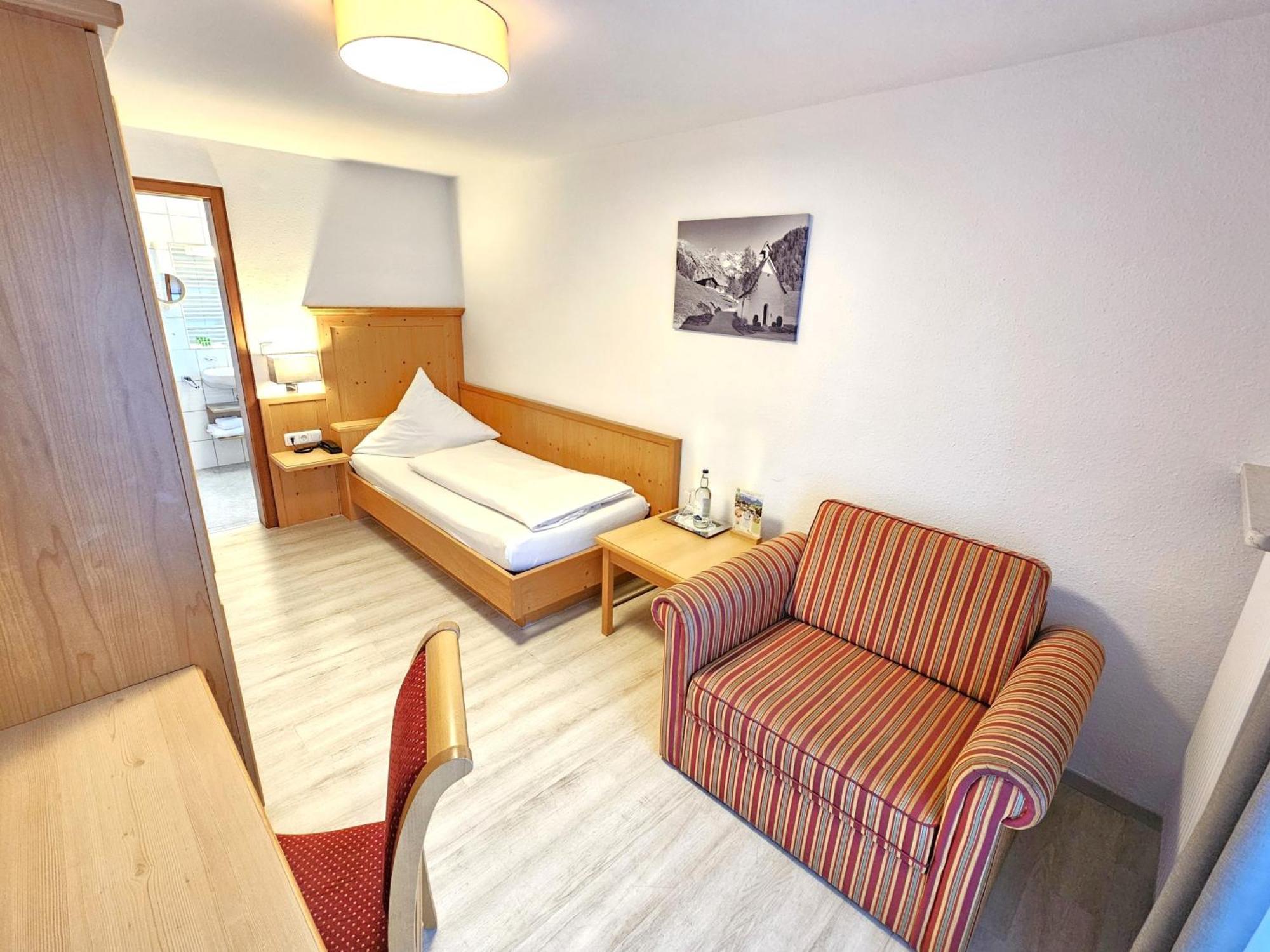 Hotel Cafe Fuggerhof Oberstdorf Zewnętrze zdjęcie